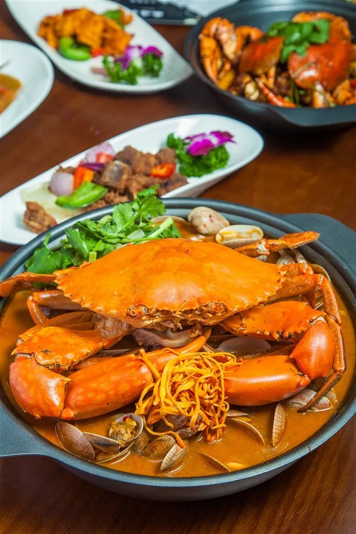 螃蟹大餐图片