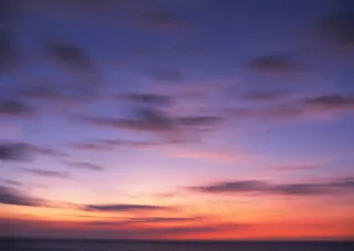 蓝蓝的天上白云飘白云jpg素材