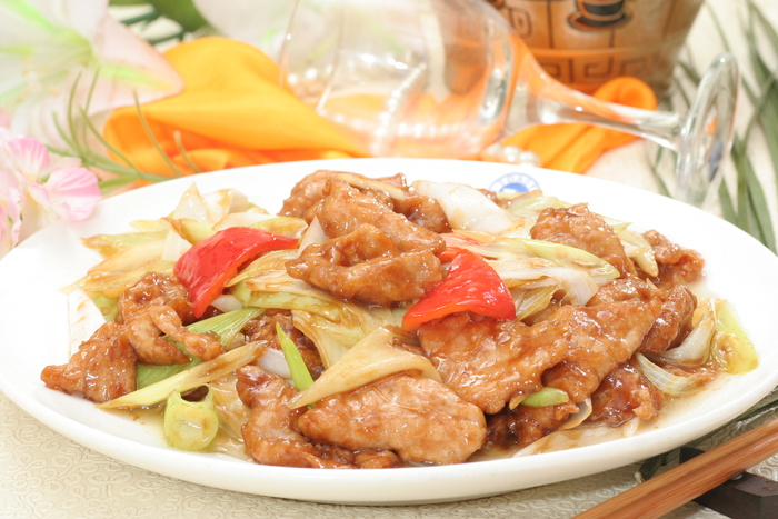 葱爆肉 15元