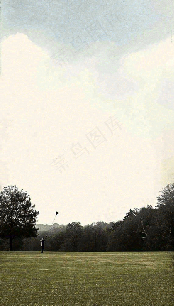 天空白云下的草坪放风筝，简约踏青春天摄影图