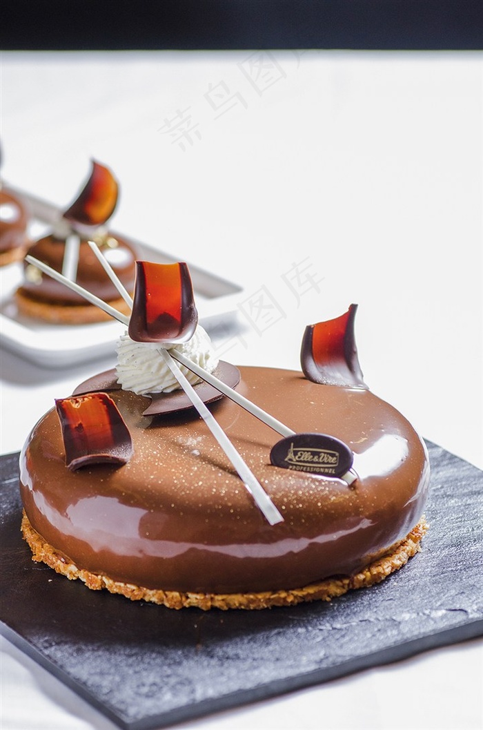 王森巧克力镜面蛋糕