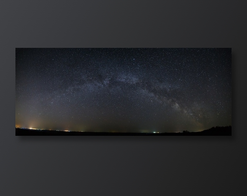 黑色的星空图片