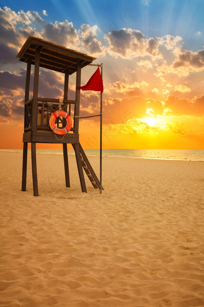 沙滩观景台图片