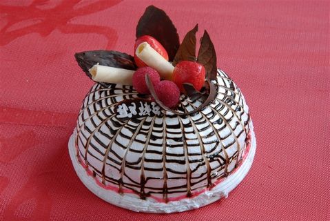 完美水果巧克力奶油蛋糕