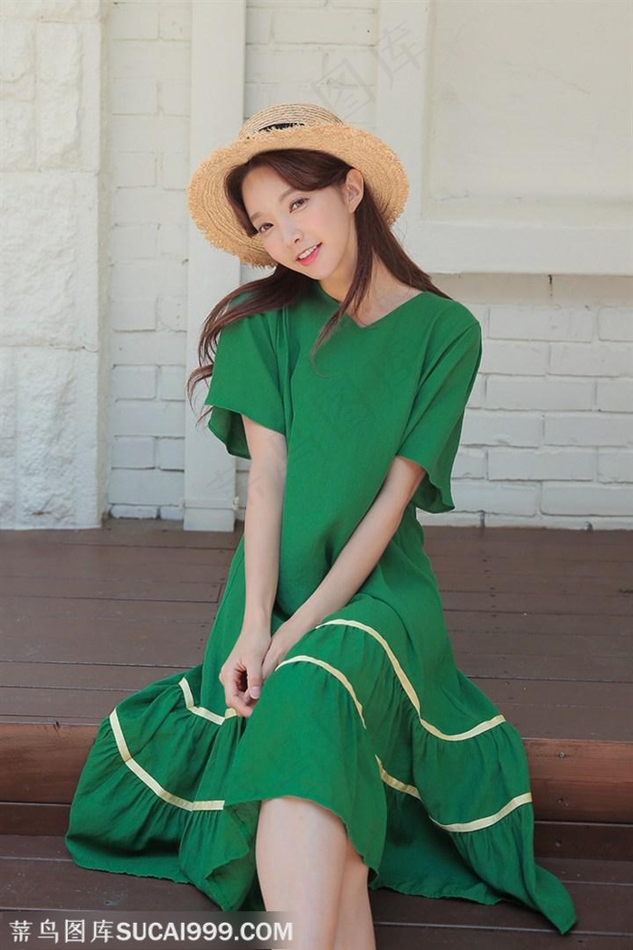 穿着绿色裙子的高清韩国美女朴秀妍图片
