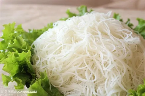 生菜承托的粉丝粉干 生菜承托的粉丝粉干