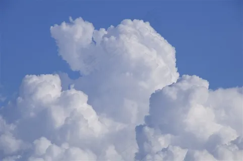 蓝天云彩云朵 蓝天云彩云朵