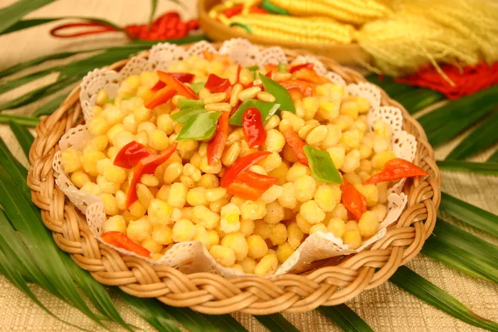 0247椒盐松仁玉米