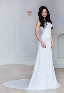 白色婚纱礼服黑发美女摄影