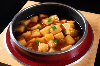 煲类火锅川菜特色菜石锅米凉粉