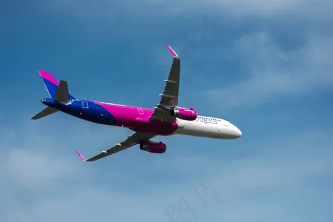 空中飞行客运飞机图片 空中飞行客运飞机图片