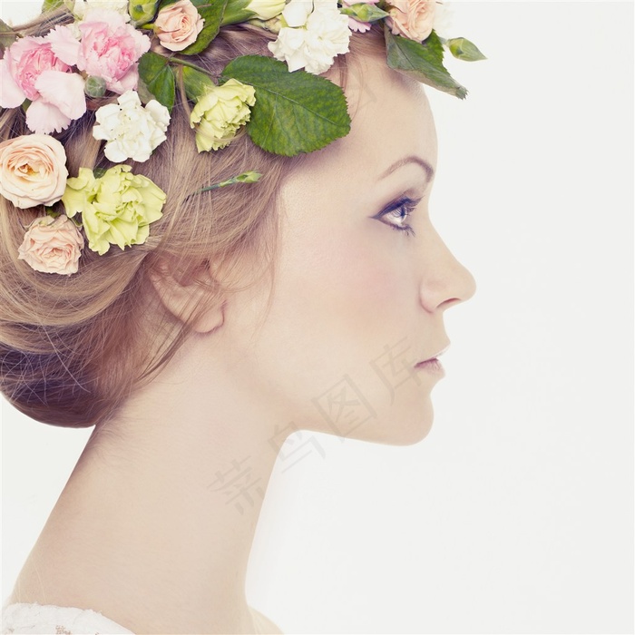 带花环的美女