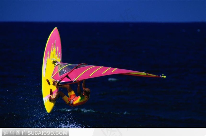 帆船冲浪（倒立瞬间）