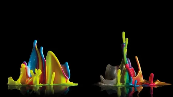 不规则的彩色图形