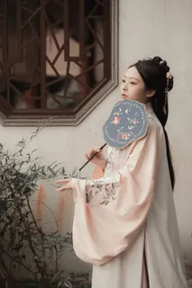 亚洲唯美古典女图片 亚洲唯美古典女图片