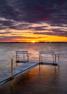 海边木栈道唯美风景图片