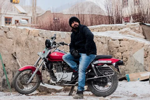 外国机车帅哥图片