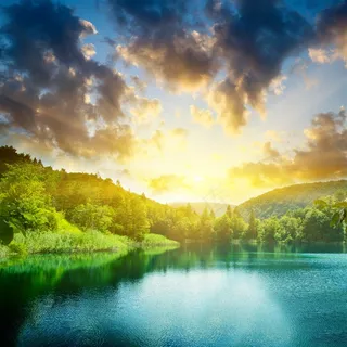 唯美森林湖泊自然美景风景图片 唯美森林湖泊自然美景风景图片
