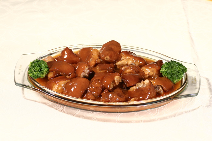 2鲍汁一品猪手-雅香苑