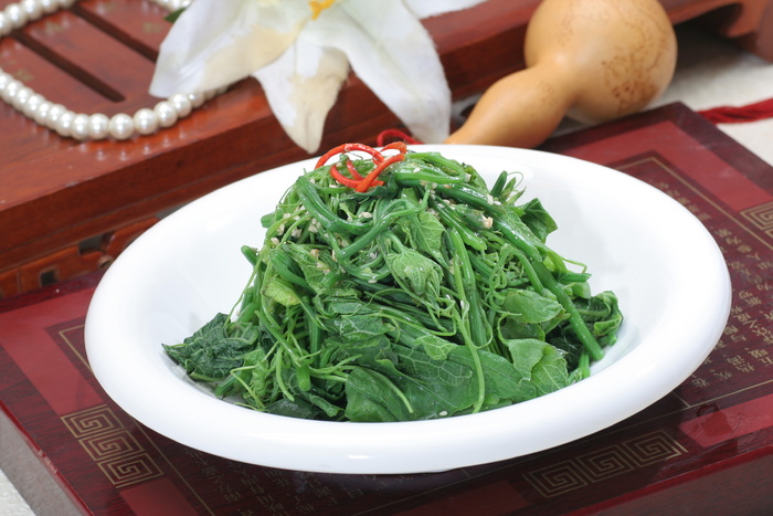 山椒油拌花尖1