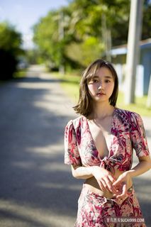 清纯*嫩模女生生活艺术照图片