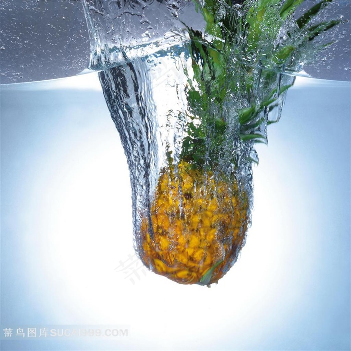 水中的菠萝高清图片设计素材
