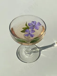 酒杯 特调酒 阳光 摄影 酒杯 特调酒 阳光 摄影