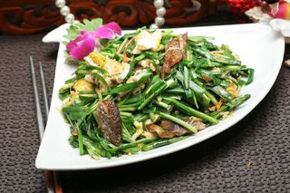 鲮鱼鲜韭荷包蛋 (6)