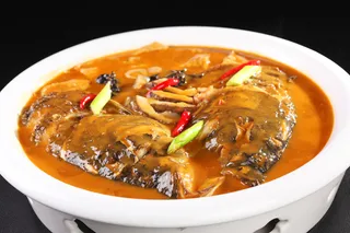 R00609乾隆鱼头王