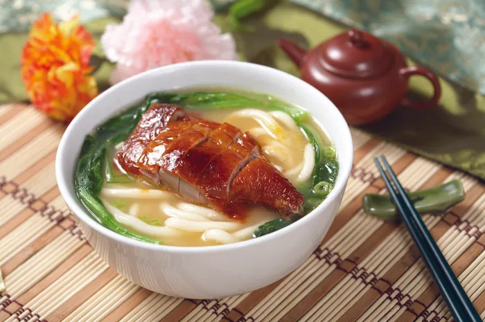 烧鹅乌冬面