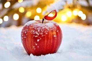 平安夜苹果圣诞节日摄影图