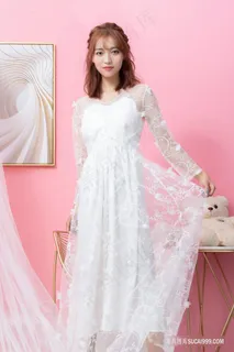 穿白色长裙仙气飘飘的美女图片高清 穿白色长裙仙气飘飘的美女图片高清