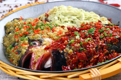 R00608双椒蒸南湾鱼头 (12)