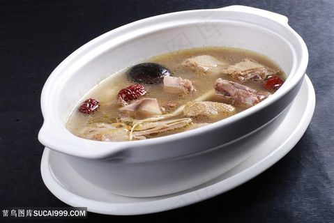 清炖翻鸭的美食图片