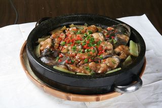 石锅美味鲶鱼-好喜来