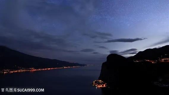 唯美湖畔美景壁纸