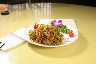 茶树菇炒鸭丝-一品居