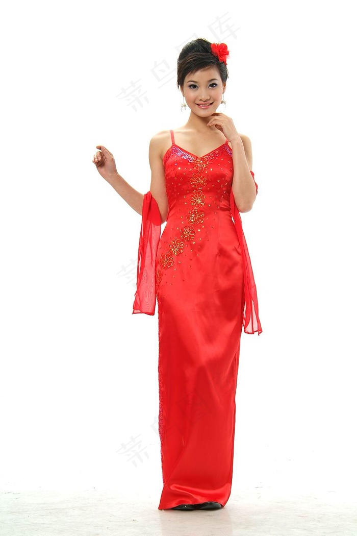红色长款礼服