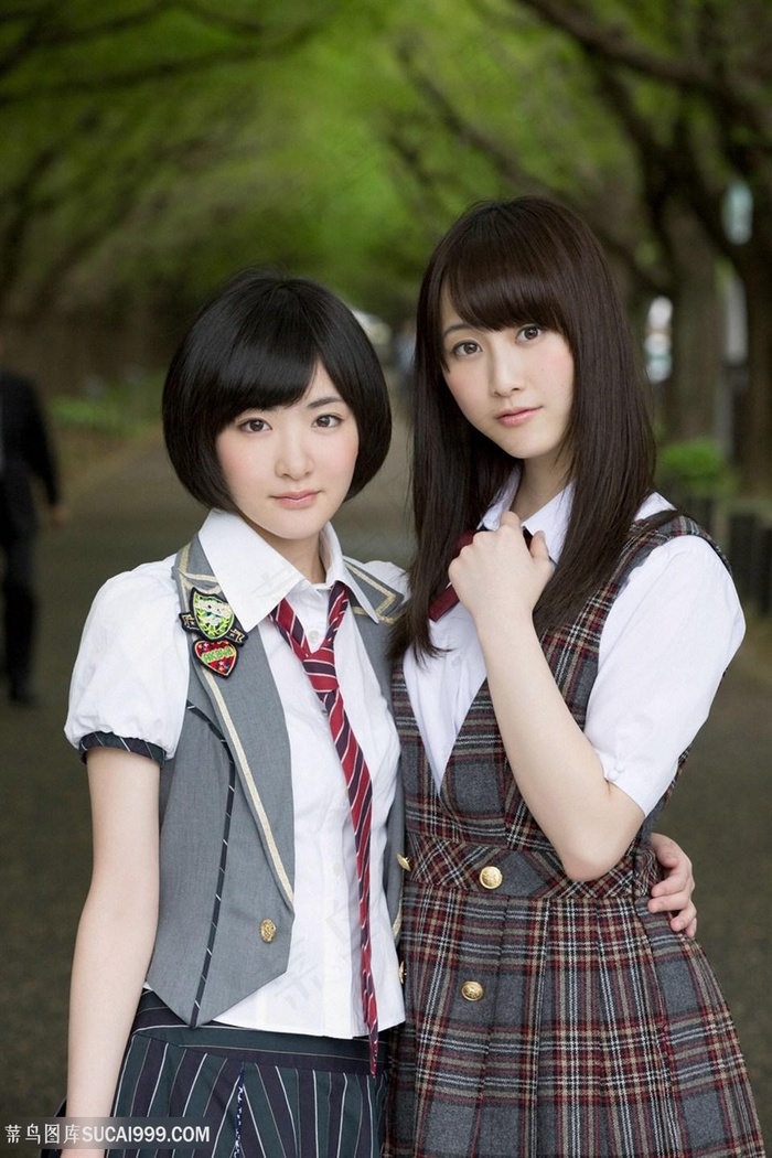 清纯漂亮的日本美女学生松井玲奈图片