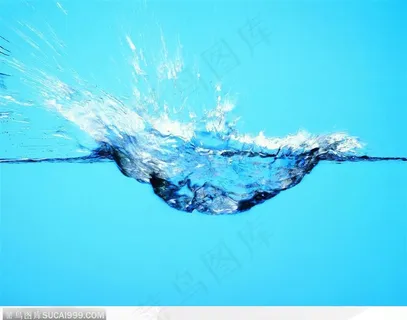 浅浅溅起的水花