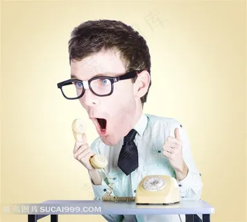 另类眼镜帅哥图片 另类眼镜帅哥图片