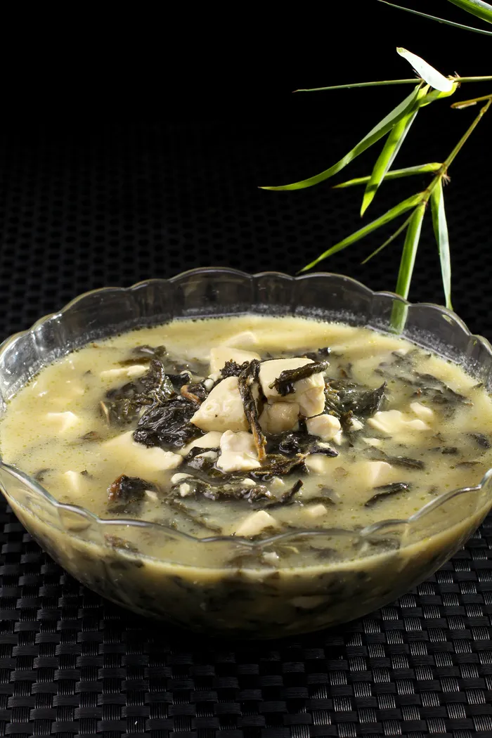 D00430芝麻叶炖豆腐