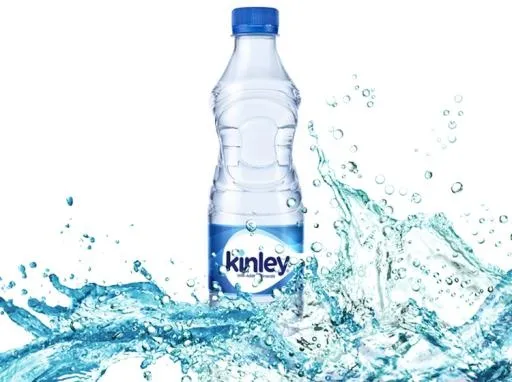 水瓶 PNG免抠(750x560)