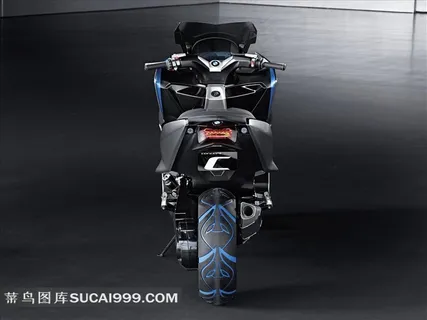 宝马摩托车后面图素材