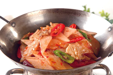干锅美食焖锅湘菜麻辣香辣纸锅干锅萝卜片 