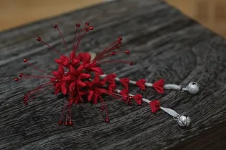 彼岸花饰品图片