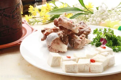 龙骨老豆腐的美食图片 龙骨老豆腐的美食图片