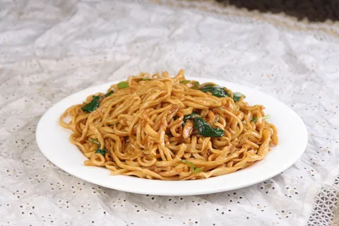 尖椒肉丝炒面-美食乡新店