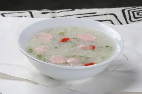 生滚虾丸粥-粥为先