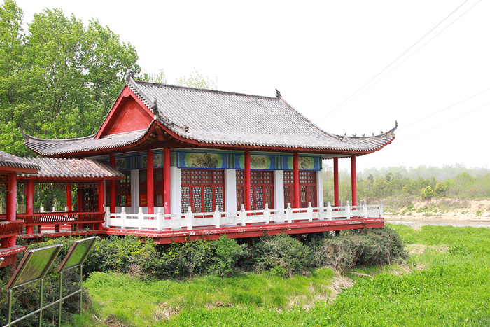 红柱子古建筑古代亭台